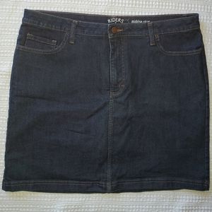Lee Riders Dark Wash Denim Midrise Skirt/Skort